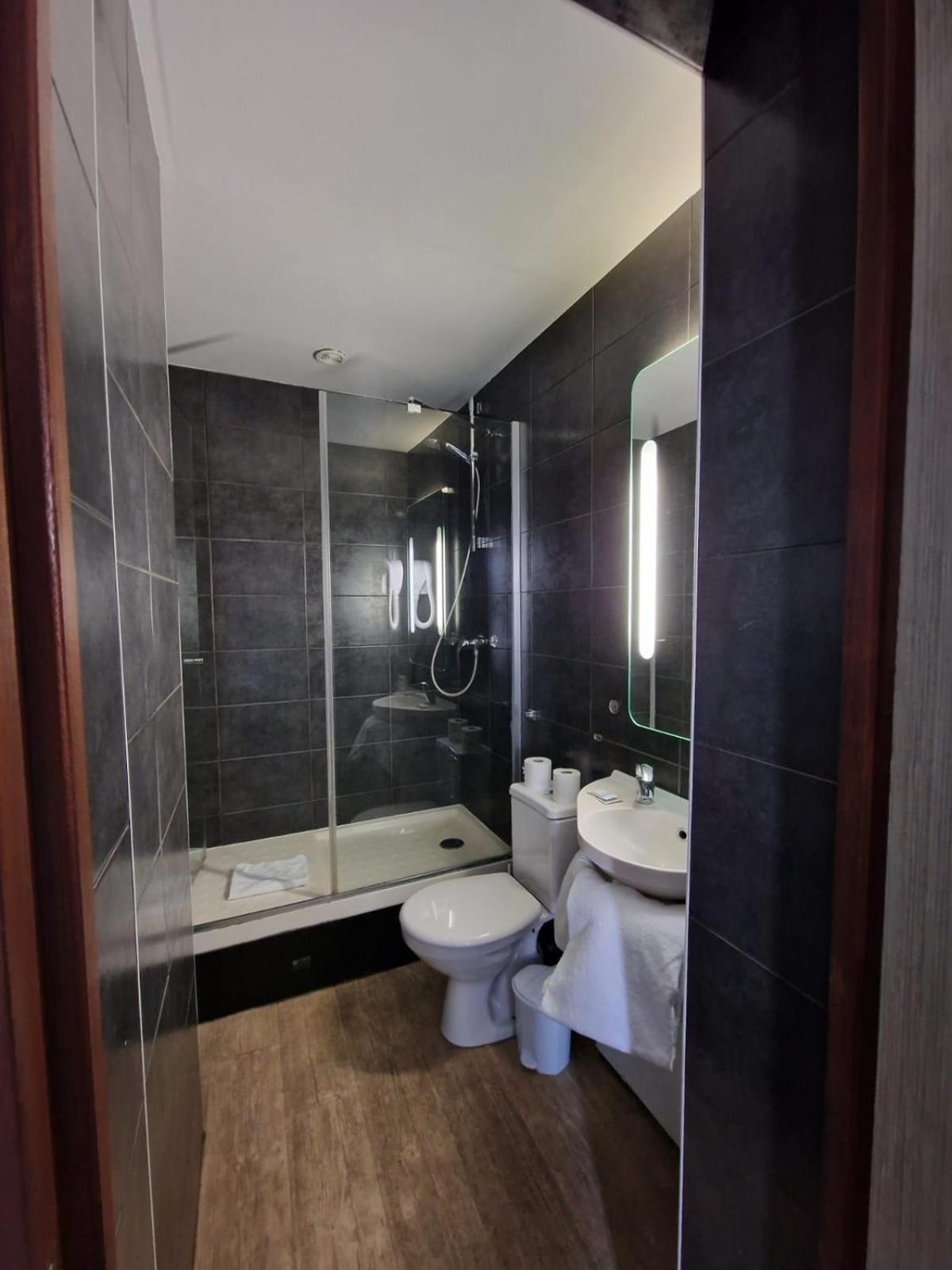 D'anjou Hotel 2*