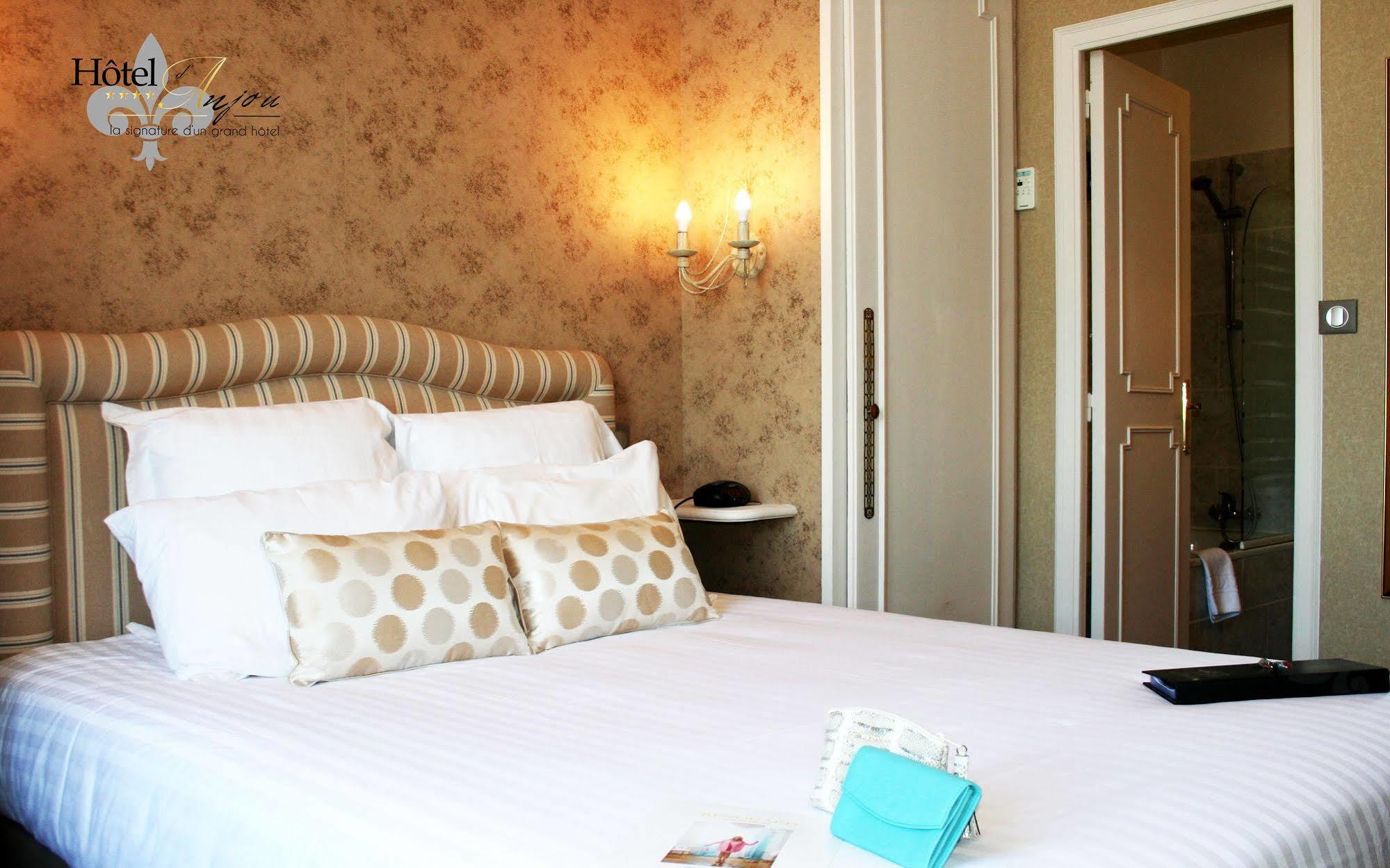 Hotel D'anjou 2*